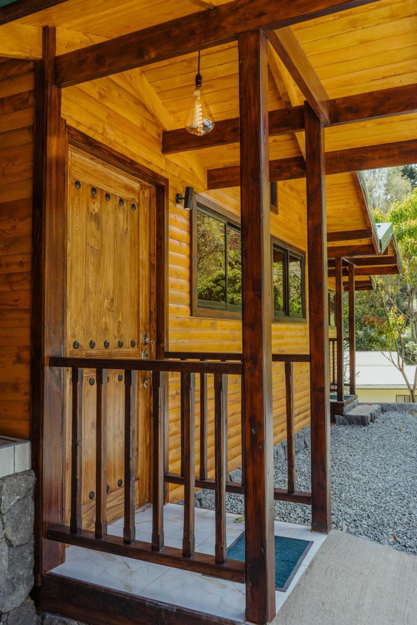 Cabinas El Quetzal San Gerardo de Dota Exterior foto