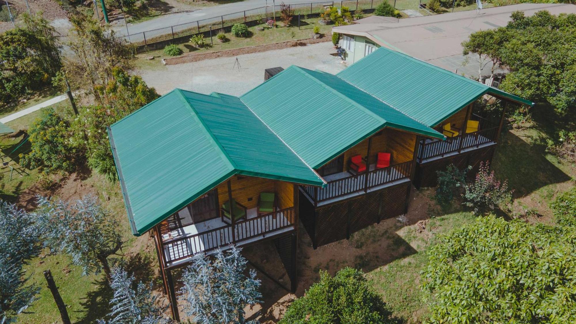 Cabinas El Quetzal San Gerardo de Dota Exterior foto