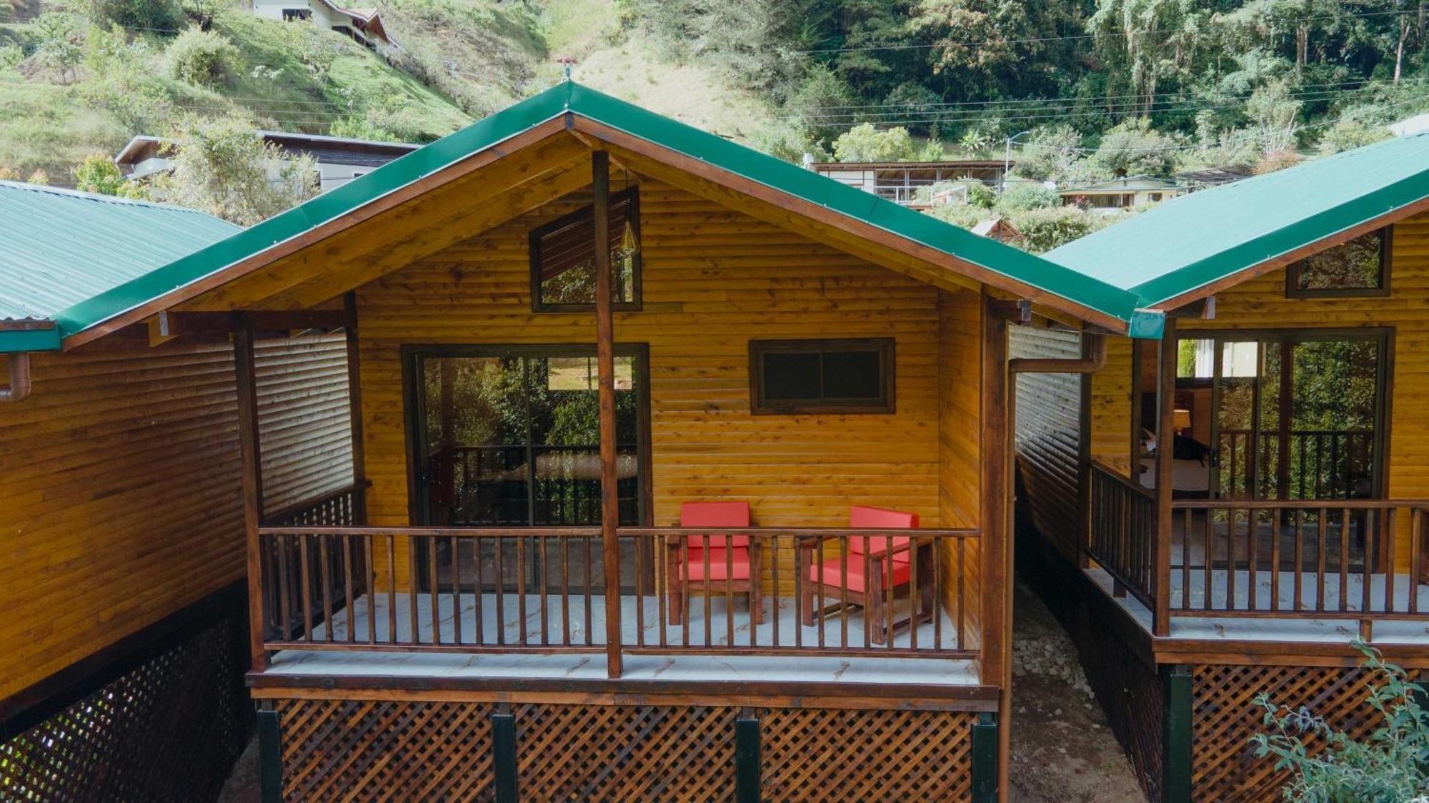 Cabinas El Quetzal San Gerardo de Dota Exterior foto